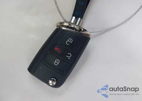 2018 Volkswagen Tiguan 2.0T Se/2.0T Sel z USA, uszkodzony, nr VIN 3VV2B7AX9JM188024